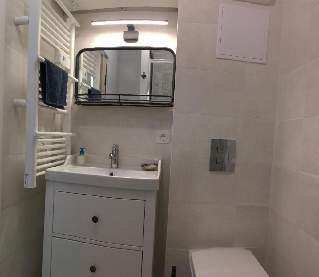 Studio Face A La Mer Apartment Пломер Екстериор снимка